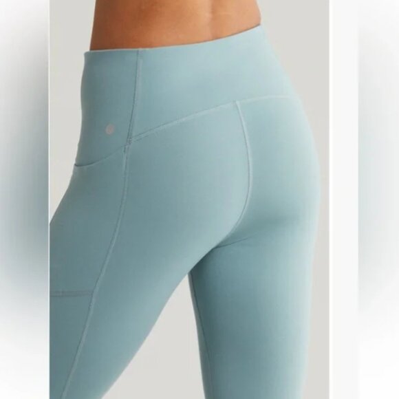 Zella Studio - Luxe High Waist Pocket 7/8 Legging | Gray Thunder | Size Medium - Picture 7 of 16